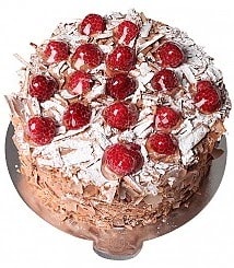 4 ile 6 kişilik Çikolatalı Frambuazlı yaş pasta Samsun pasta