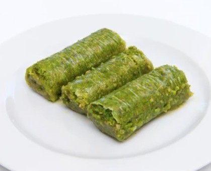 500 Gr Fıstık Sarma - Tatlı Dünyasının Asil Üyesi Samsun pasta